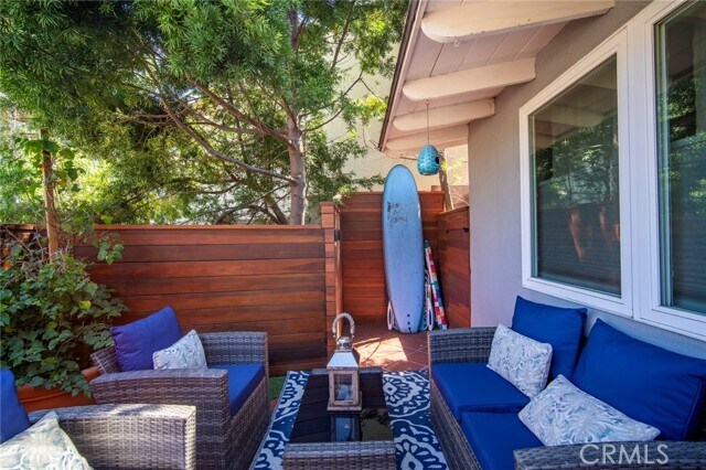 Building Photo - 33921 Robles Dr