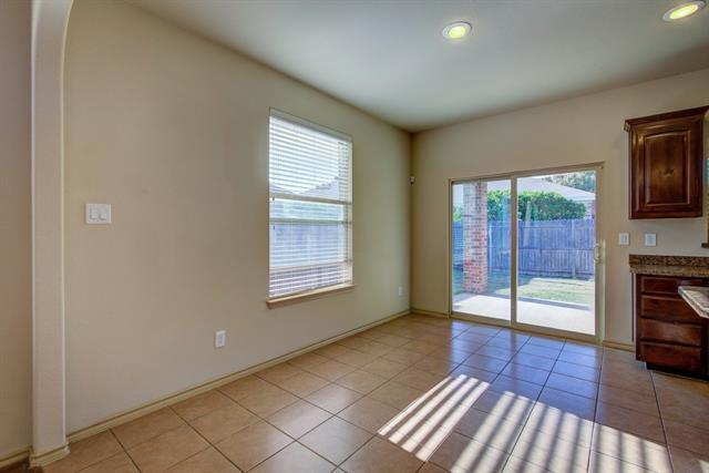 Building Photo - 10825 Irish Glen Trail