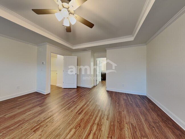 Building Photo - 2125 Laurel Vlg Cir