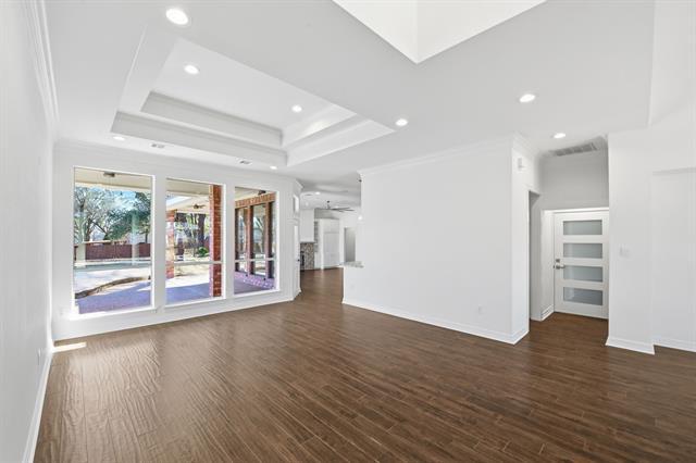 Building Photo - 1109 Travis Ct