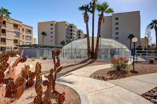 Building Photo - 7950 E Camelback Rd