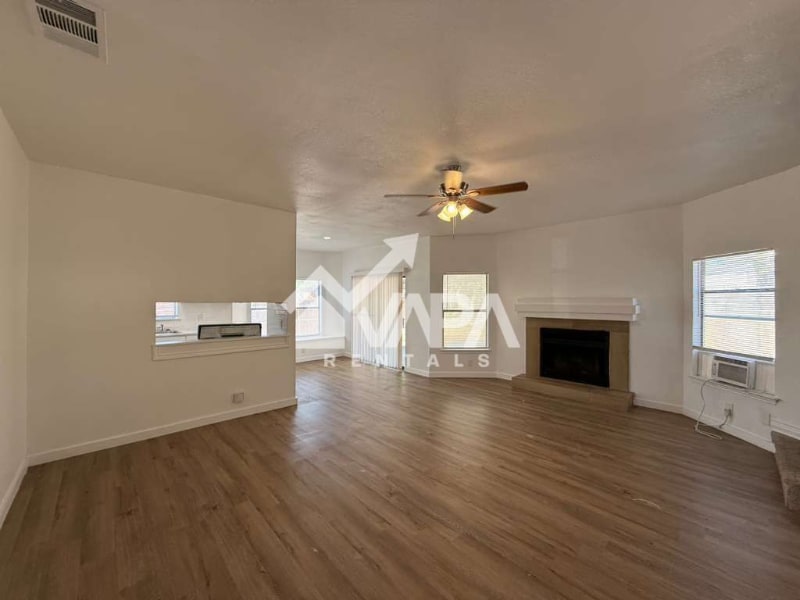 Building Photo - 747 Cypressfield Dr