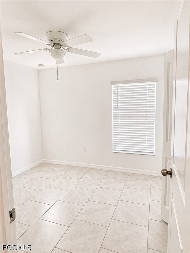 Building Photo - 4117 San Clemente Ct