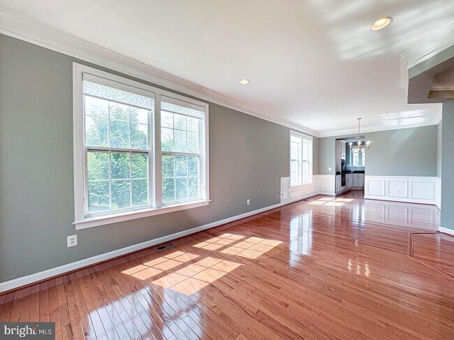 Building Photo - 22827 Oakgrove Rd