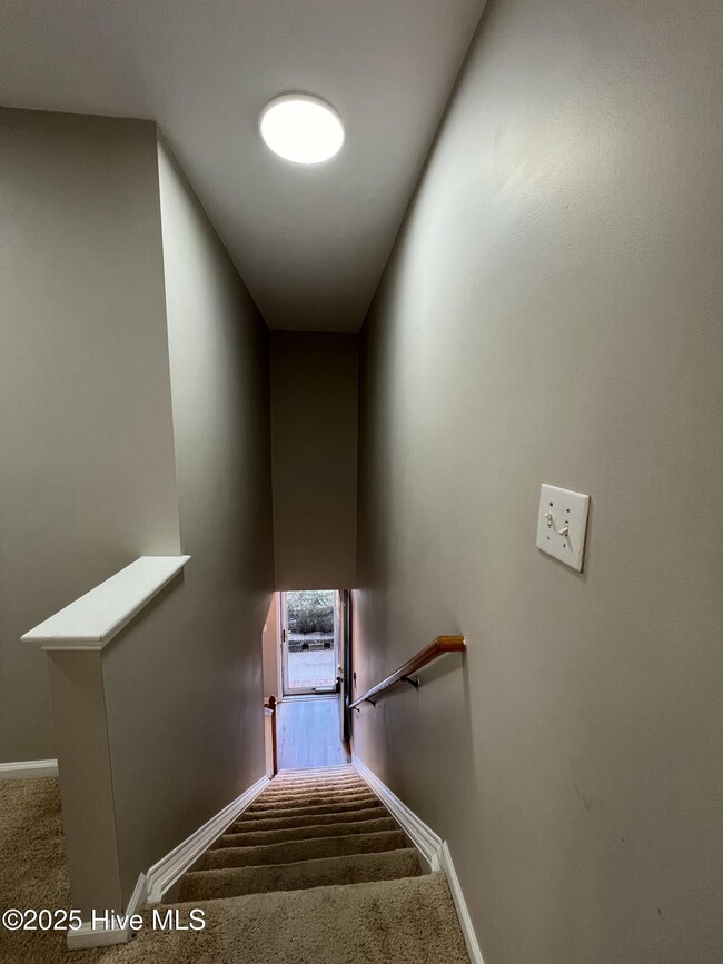 Building Photo - 4240 Williamsbrook Ln