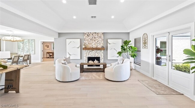 Building Photo - 440 Kingstown Dr