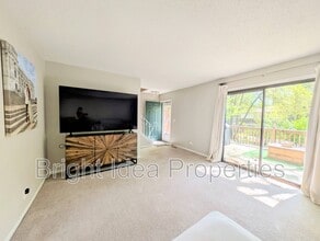 Building Photo - 2710 Upland Ct