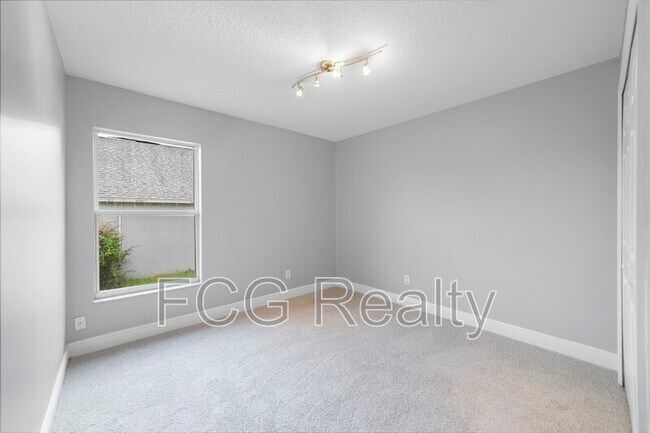 Building Photo - 116 Delancey Dr