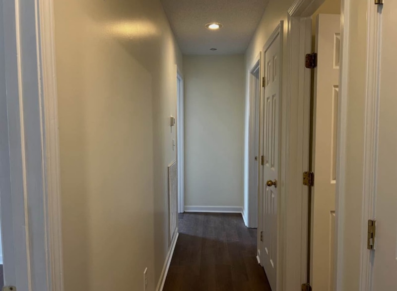 Building Photo - 120 Meadowlark
