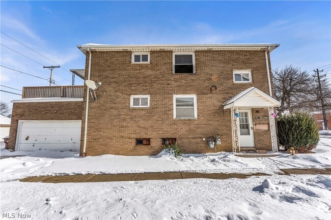 Building Photo - 2828 Snow Rd