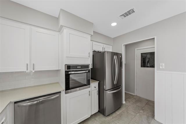 Building Photo - 6250 Shirley Dr
