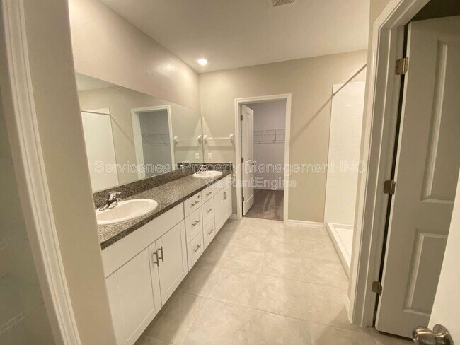 Building Photo - 12975 Wildflower Meadow Dr