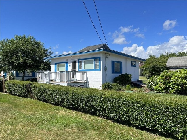 Building Photo - 14 William Ave