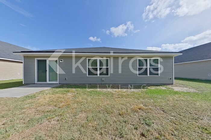 Building Photo - 15 Carrollton Dr
