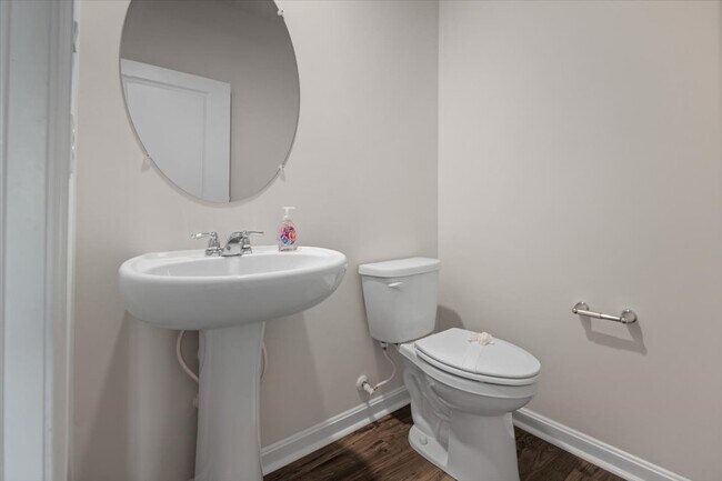 Building Photo - 6918 Sanguine Ter