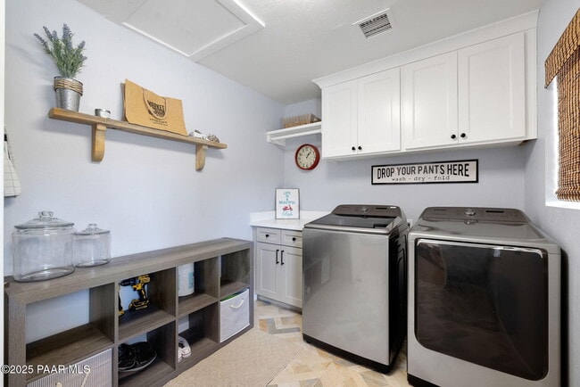 Building Photo - 807 Pulliam Dr