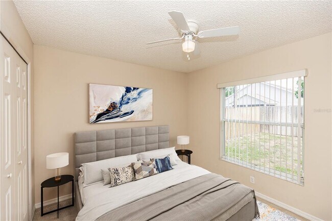 Building Photo - 128 Brushcreek Dr