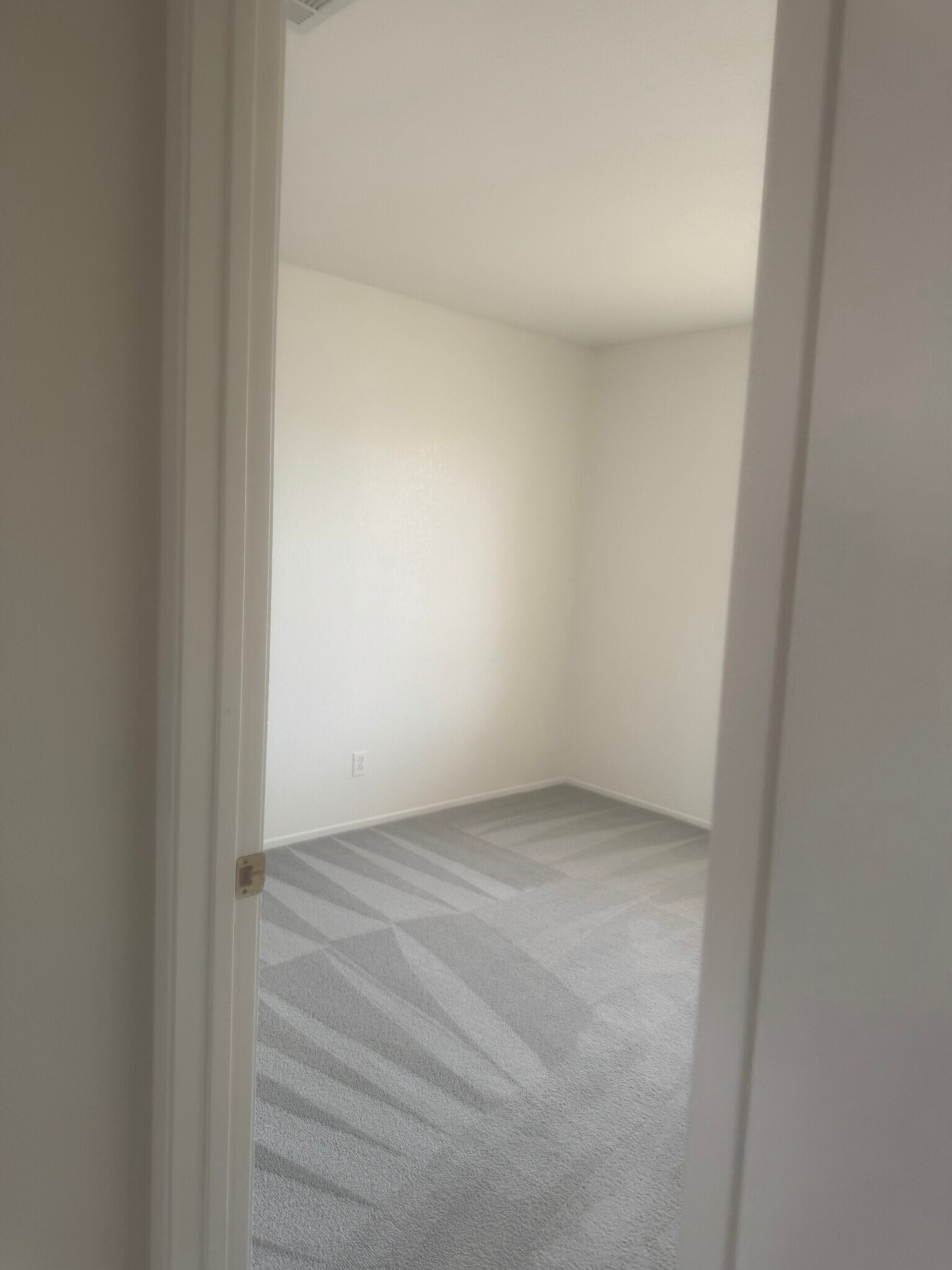 Building Photo - 37916 San Carlos Way