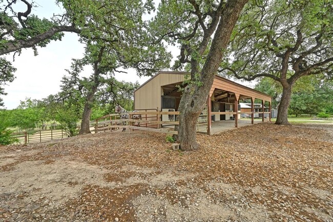 Building Photo - 9209 Rock Way Dr