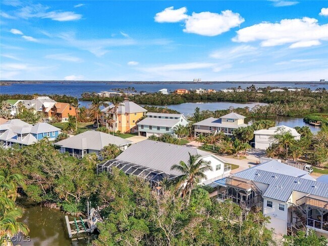 Building Photo - 21580 Indian Bayou Dr