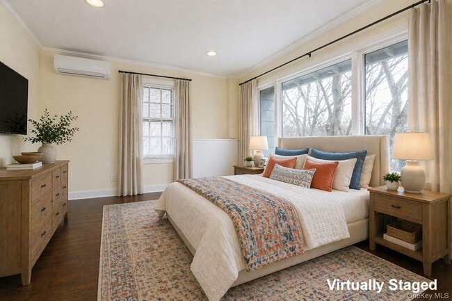 Building Photo - 50 Greenacres Ave