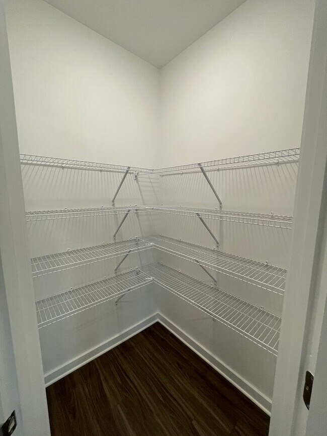 Building Photo - Home for Rent in Calera, AL!!! Available to View Now!!!