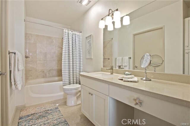 Building Photo - 488 E Ocean Blvd