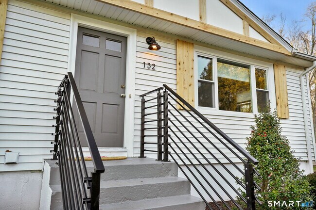 Building Photo - 132 Toll House Ln