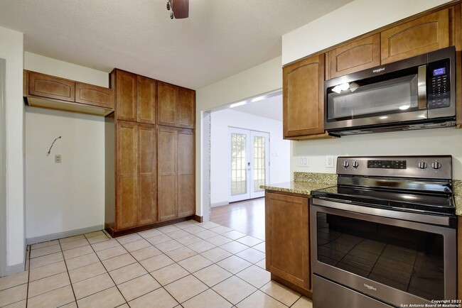 Building Photo - 3691 Menger-