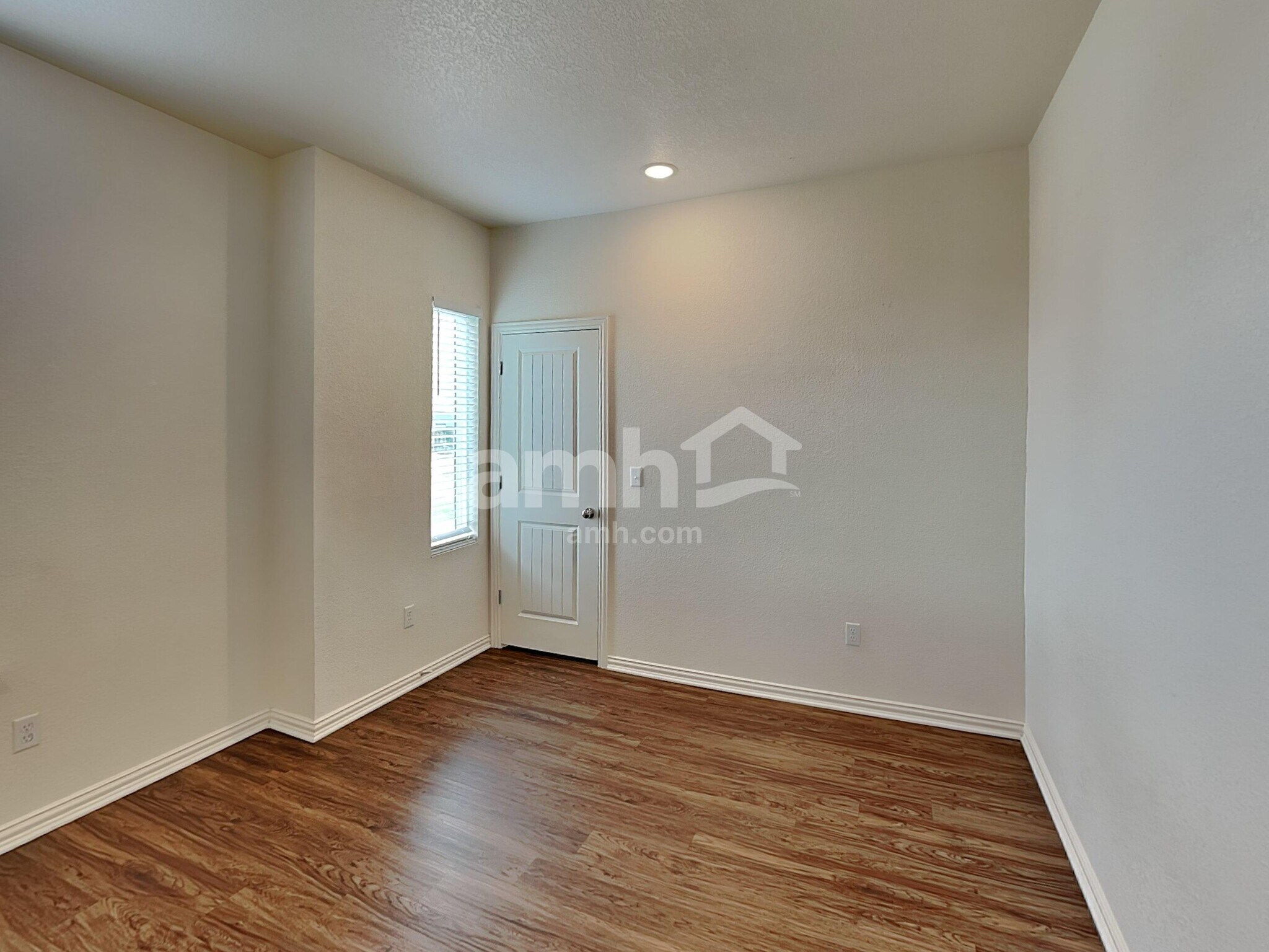 Building Photo - 2732 Geronimo Creek