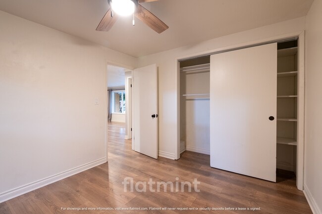 Building Photo - 16111 Stone Ave N