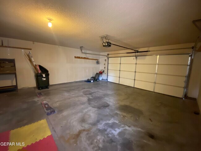 Building Photo - 7283 Luz De Paseo Ct