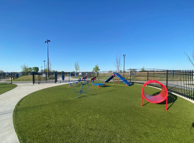 Building Photo - 1713 Rover Ct