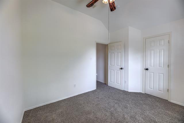 Building Photo - 12347 Red Hawk Dr