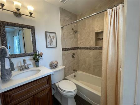 Building Photo - 5325 Glickman Ave