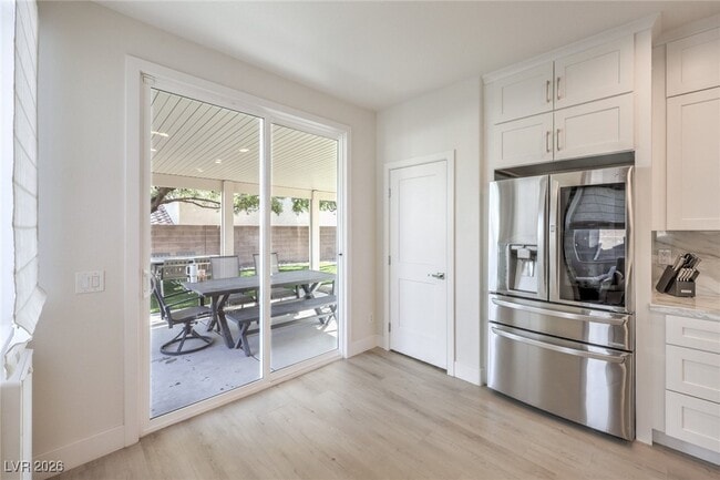 Building Photo - 5404 Avent Ferry St