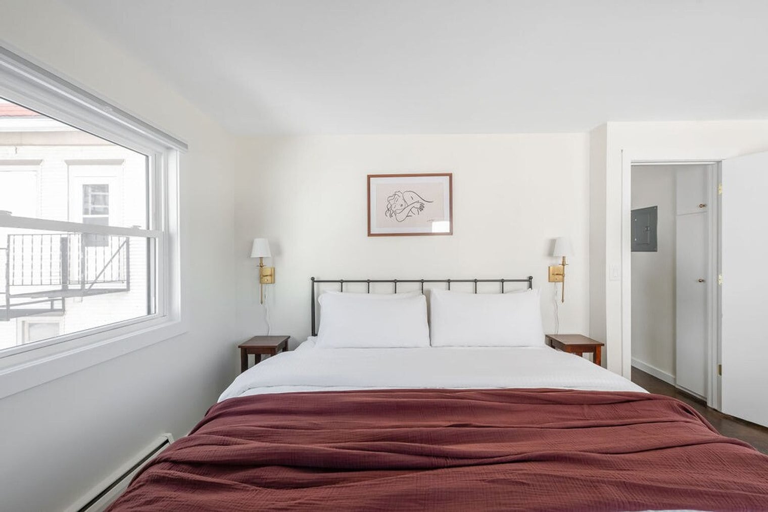 Building Photo - 202 S Henry St