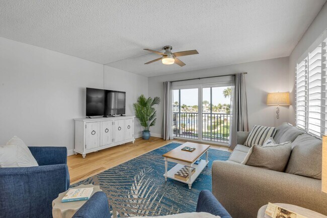 Building Photo - New Smyrna Fully Furnished 2BD/2BA Beach Condo in Waterfront Community!