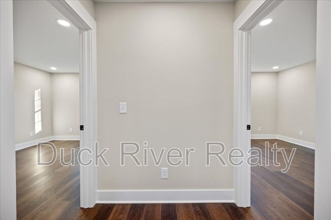 Building Photo - 119 Westover Dr