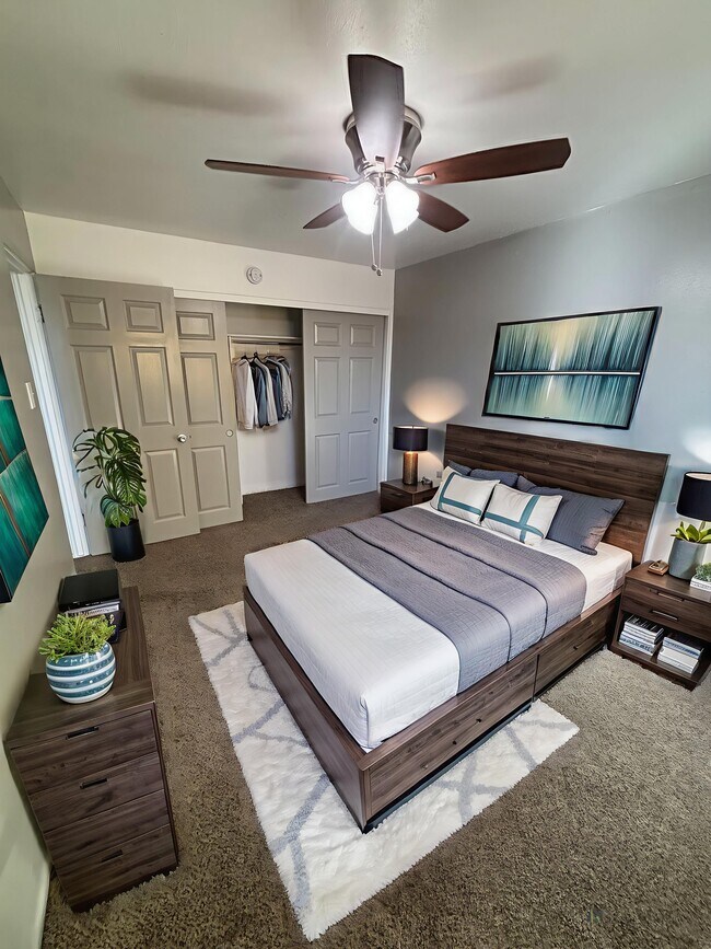 Image-(14) - Bedroom - Modern - 0 - Redwood Apartments