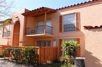 Building Photo - 7208 Fairway Dr