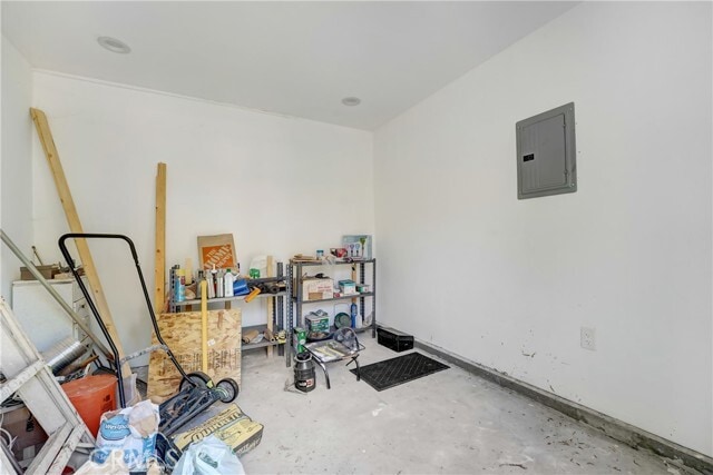 Building Photo - 20751 Parthenia St