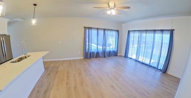 Building Photo - NEW BUILD + GREAT LOCATION + Attached Garage + Patio + Pet Friendly! Available Now!