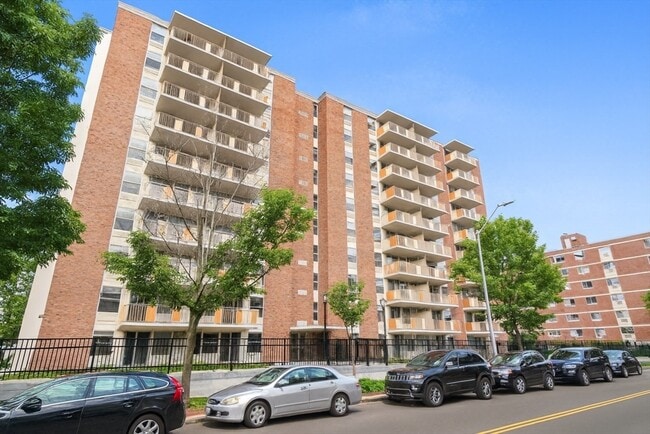 Building Photo - 295 Harvard St