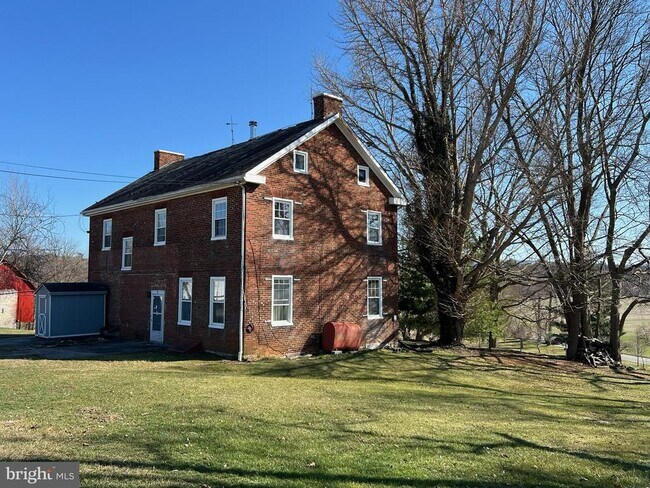 Building Photo - 14007 Misty Gln Ln