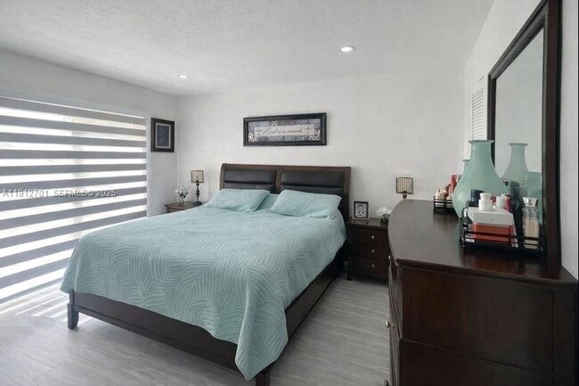 Building Photo - 15465 SW 86th Terrace