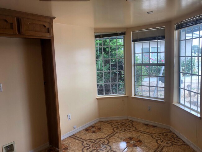 Building Photo - 21163 Conklin Blvd