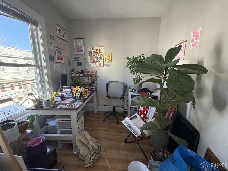 Building Photo - 27 Portsmouth St