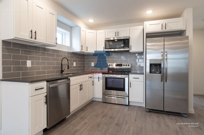 Building Photo - 5734 Walnut St