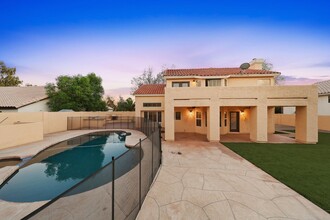 Building Photo - 8830 E Carol Way